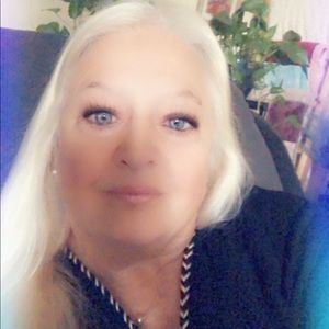 Meet your Posher, June